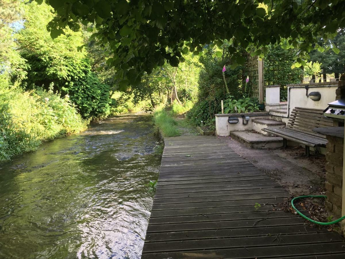 Maesbury Riverside Oswestry Dış mekan fotoğraf